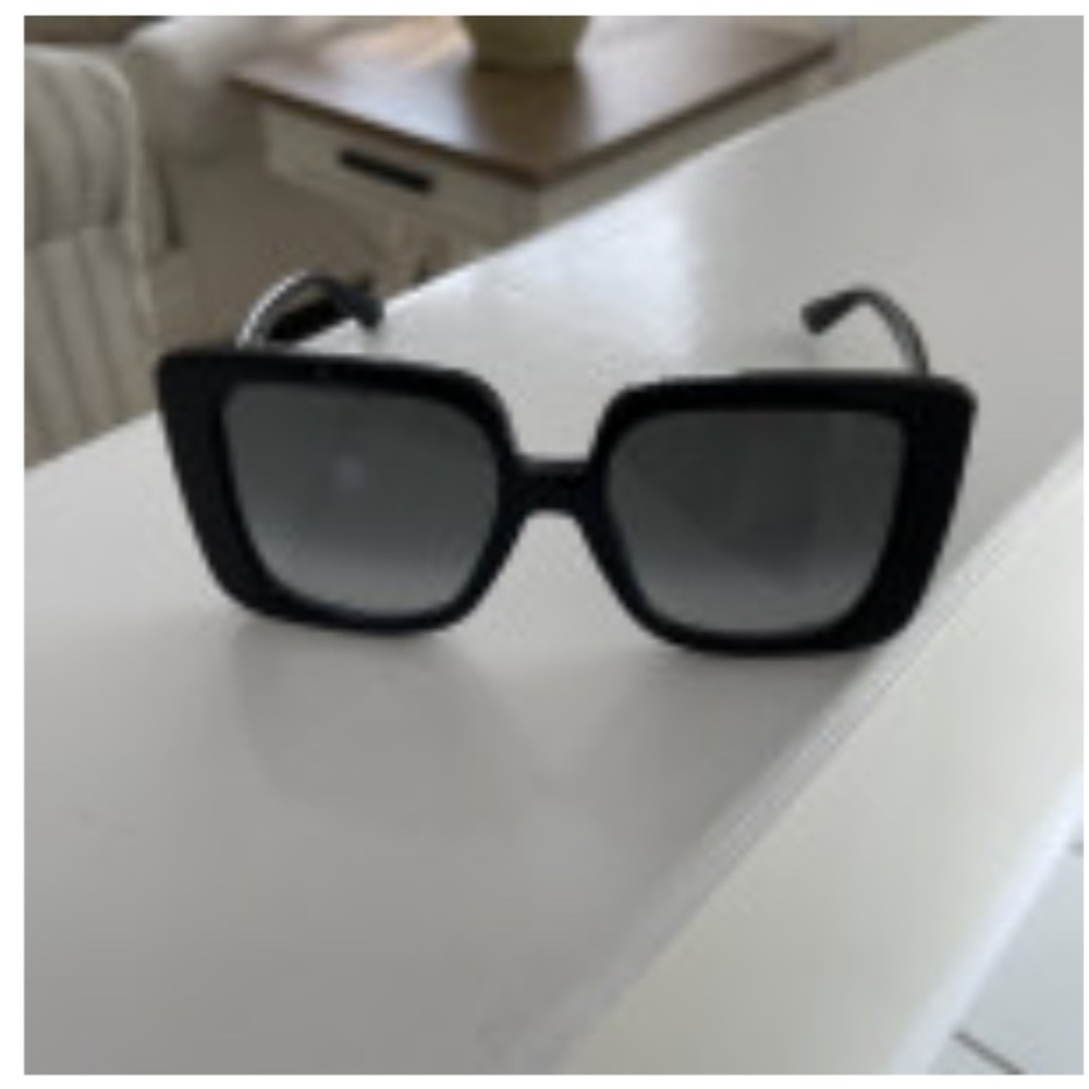 Gradient Gucci sunglasses